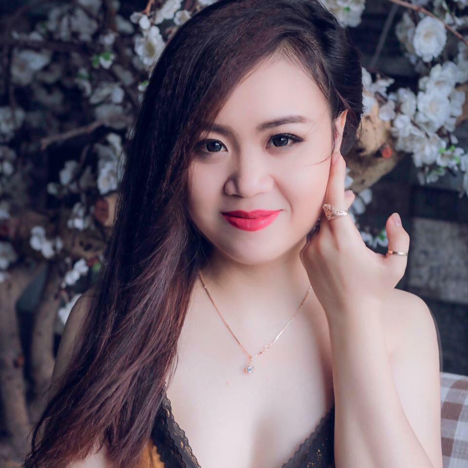 Mặt Nạ Vàng 24K