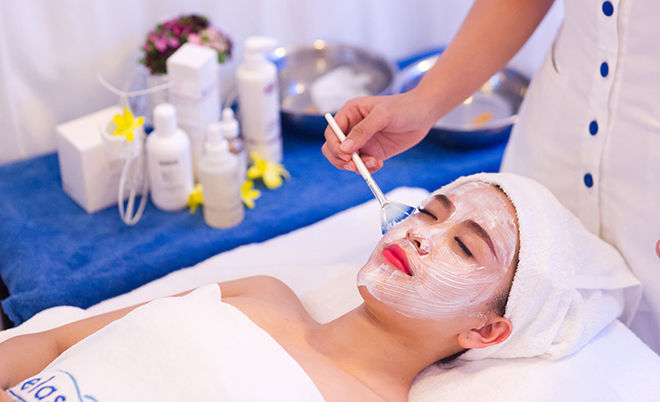 Nâng cơ mặt tạo VLine